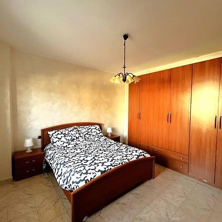 Il Posto Giusto Apartment La Maddalena  Exterior photo